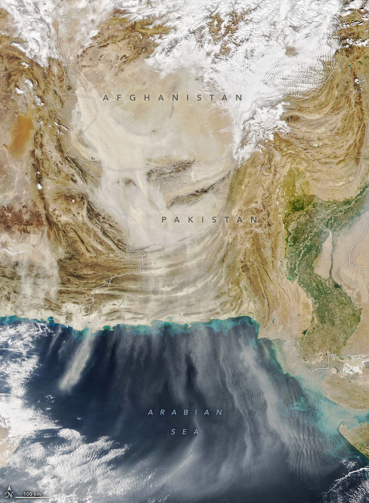 Έντονο επεισόδιο μεταφοράς σκόνης στα μέσα Ιανουαρίου στο νότιο Ιράν – Οι επιπτώσεις στο κλίμα από τις μεταφορές σκόνης παγκοσμίως